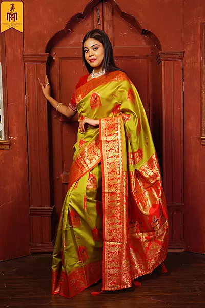 SEMI BALUCHARI